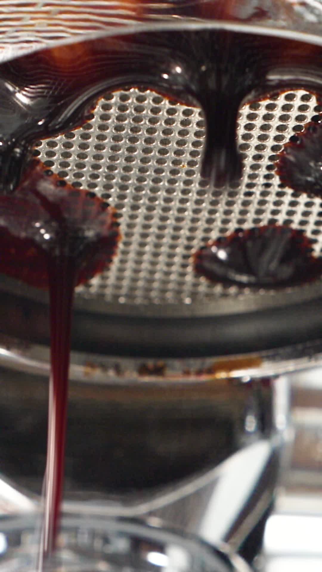 Espresso Pouring from Bottomless Portafilter